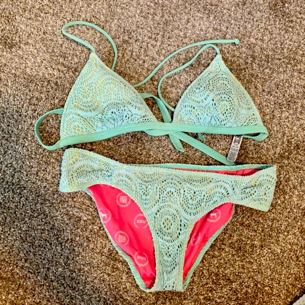 VS suit